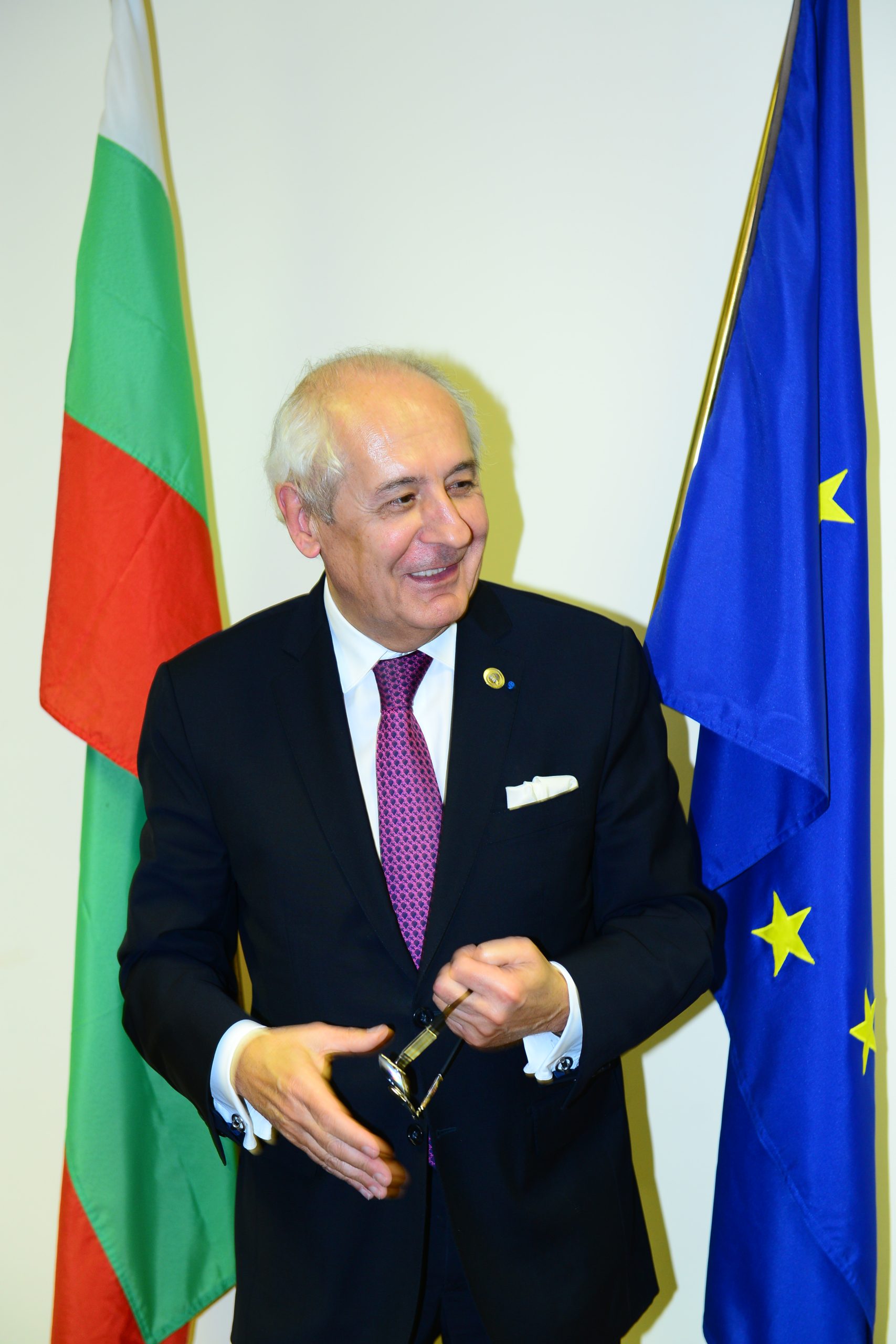 Президент