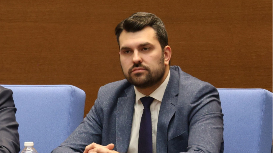 Георг Георгиев потвърди, че „Вежен“ вече е освободен: Точка на един зловреден слух