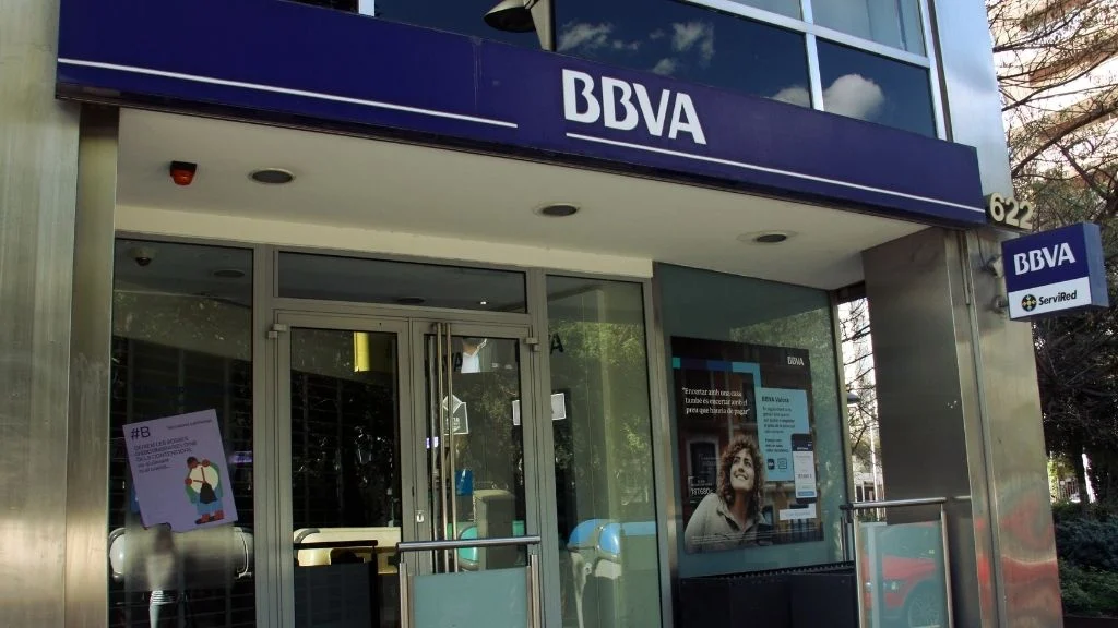 Предлаганите от BBVA 12 млрд. евро за Sabadell - сигнал за промяна на банковия пейзаж в Европа