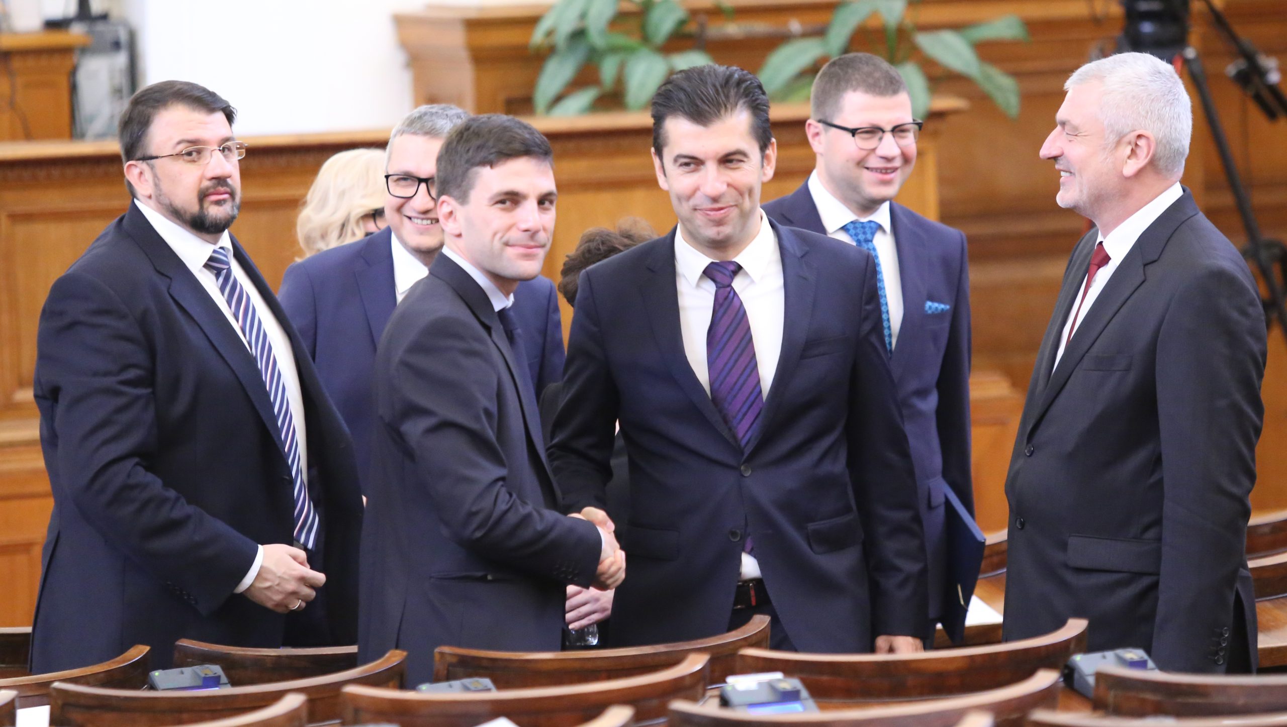 Парламент Никола Минчев
