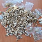 контрабандно злато