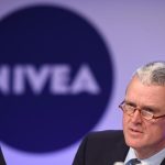 Шефът на Beiersdorf Щефан Хайденрайх е с най-голяма заплата в Германия