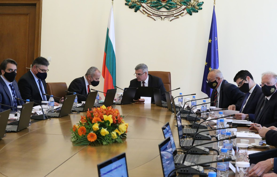 Министерски съвет заседание временно правителство служебен кабинет