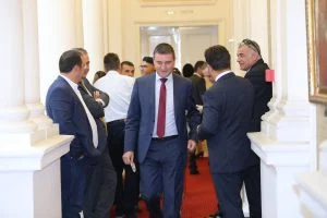 Парламент Съвет за развитие към правителството - вицепремиерите Румяна Бъчварова
