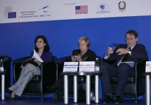 конференция с участието на  Американската търговска камара