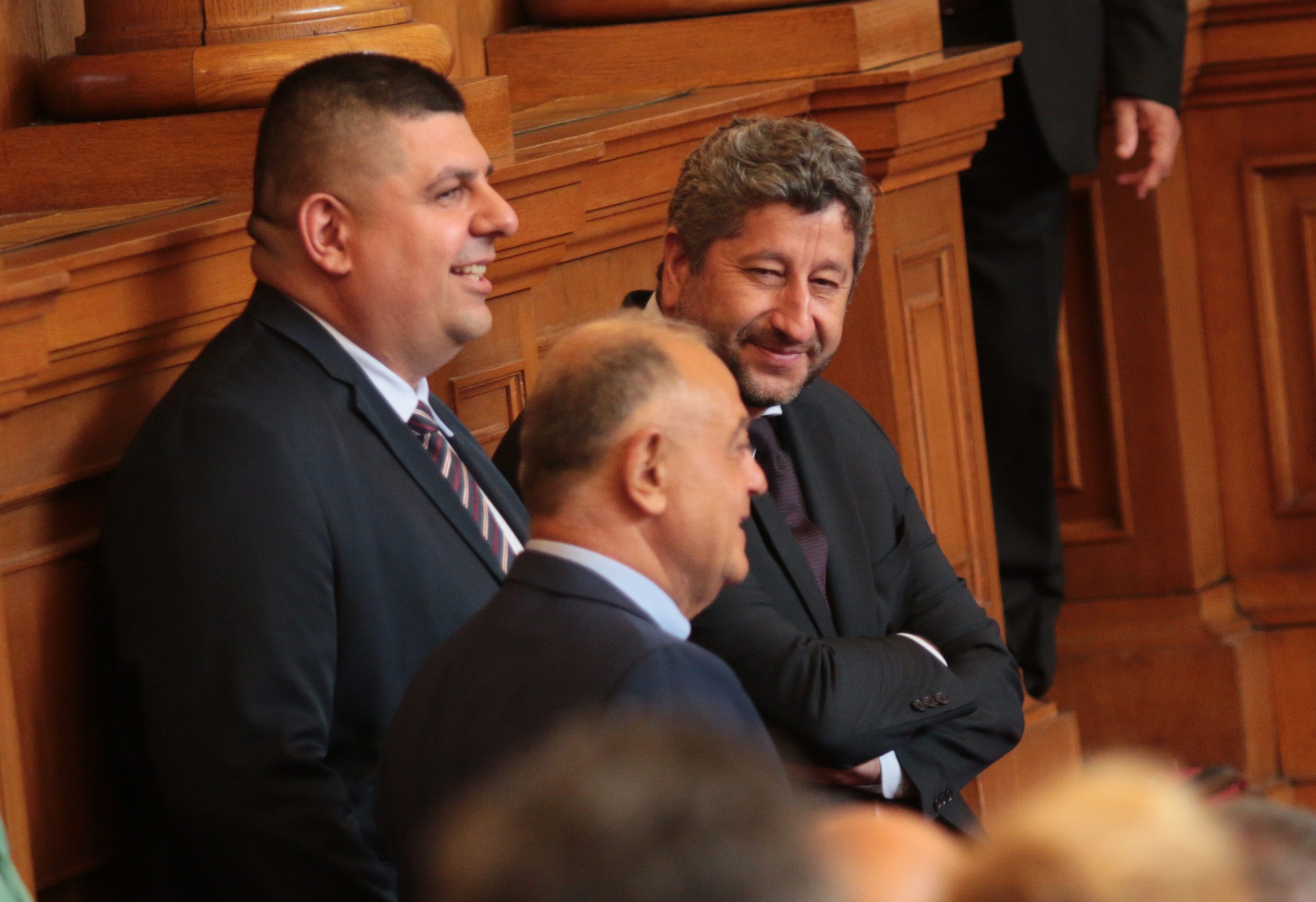 Парламент Ивайло Мирчев Атанас Атанасов Христо Иванов
