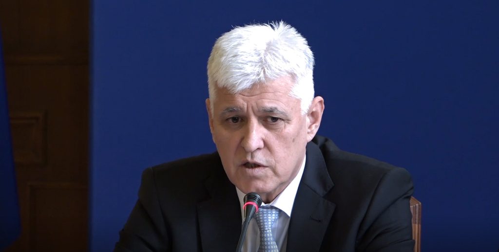 Министър Стоянов: Списъкът с военна помощ за Украйна е изпълнен 6 bfght1