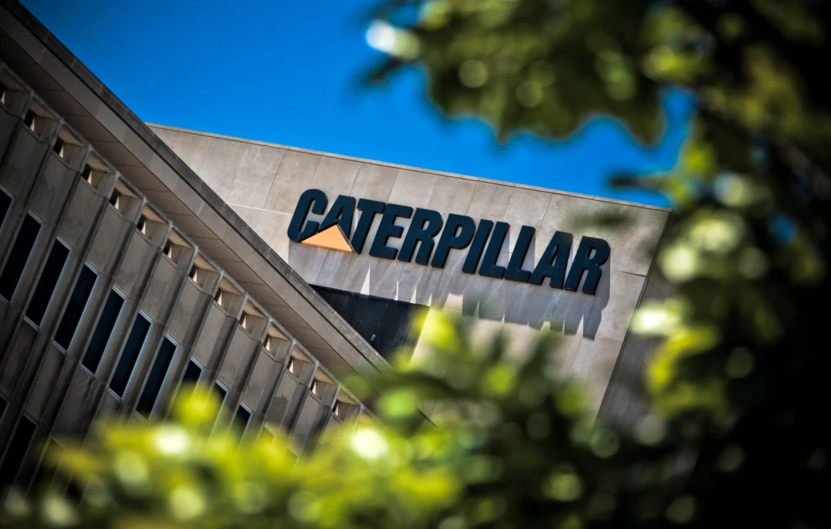 Caterpillar отчете печалби над очакванията благодарение на енергетиката и транспорта