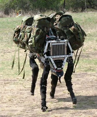 big dog chetirinog robot boston dynamics