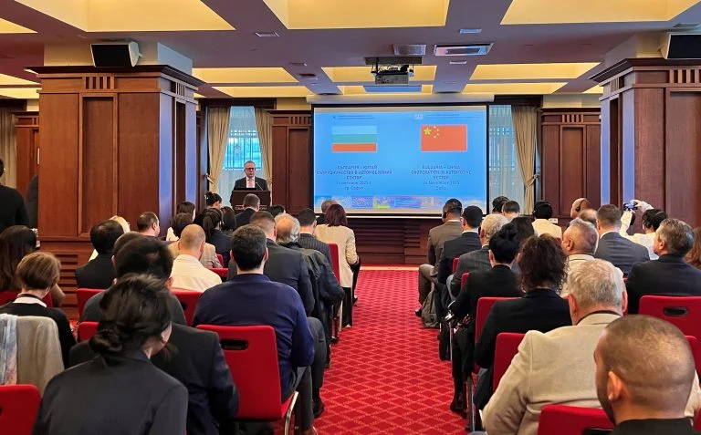 бизнес форума „България – Китай: сътрудничество в автомобилния сектор“.