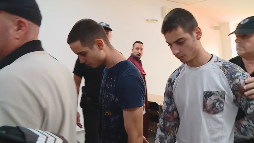 близнаци от цалапица