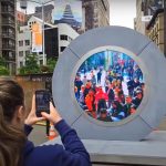 Инсталация до Flatiron Building отваря портал в реално време между Ню Йорк и Дъблин