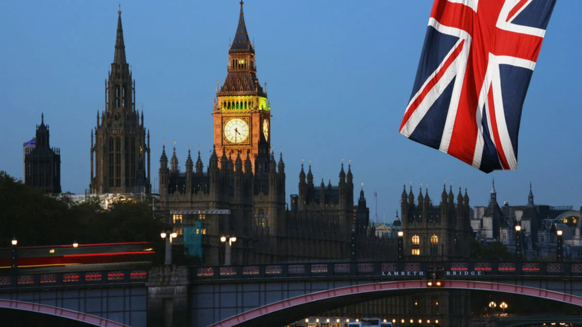 Bank of England запази основната си лихва 4%, остава предпазлива за бъдещи редукции