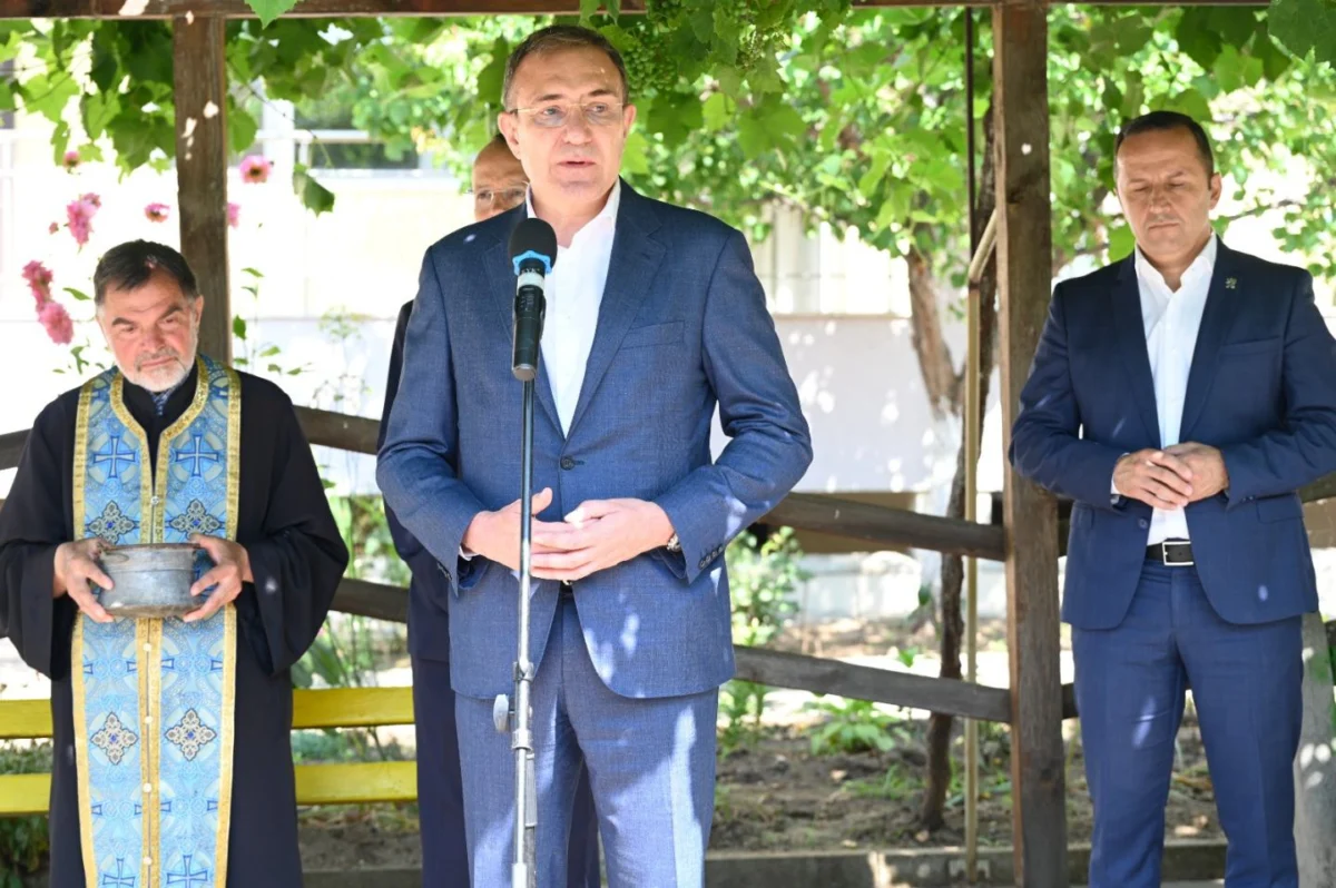 Борислав Гуцанов