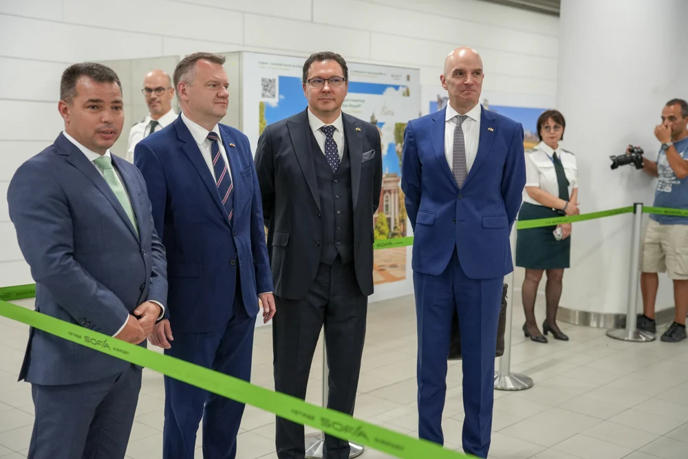 britanski grazhdani letisthe