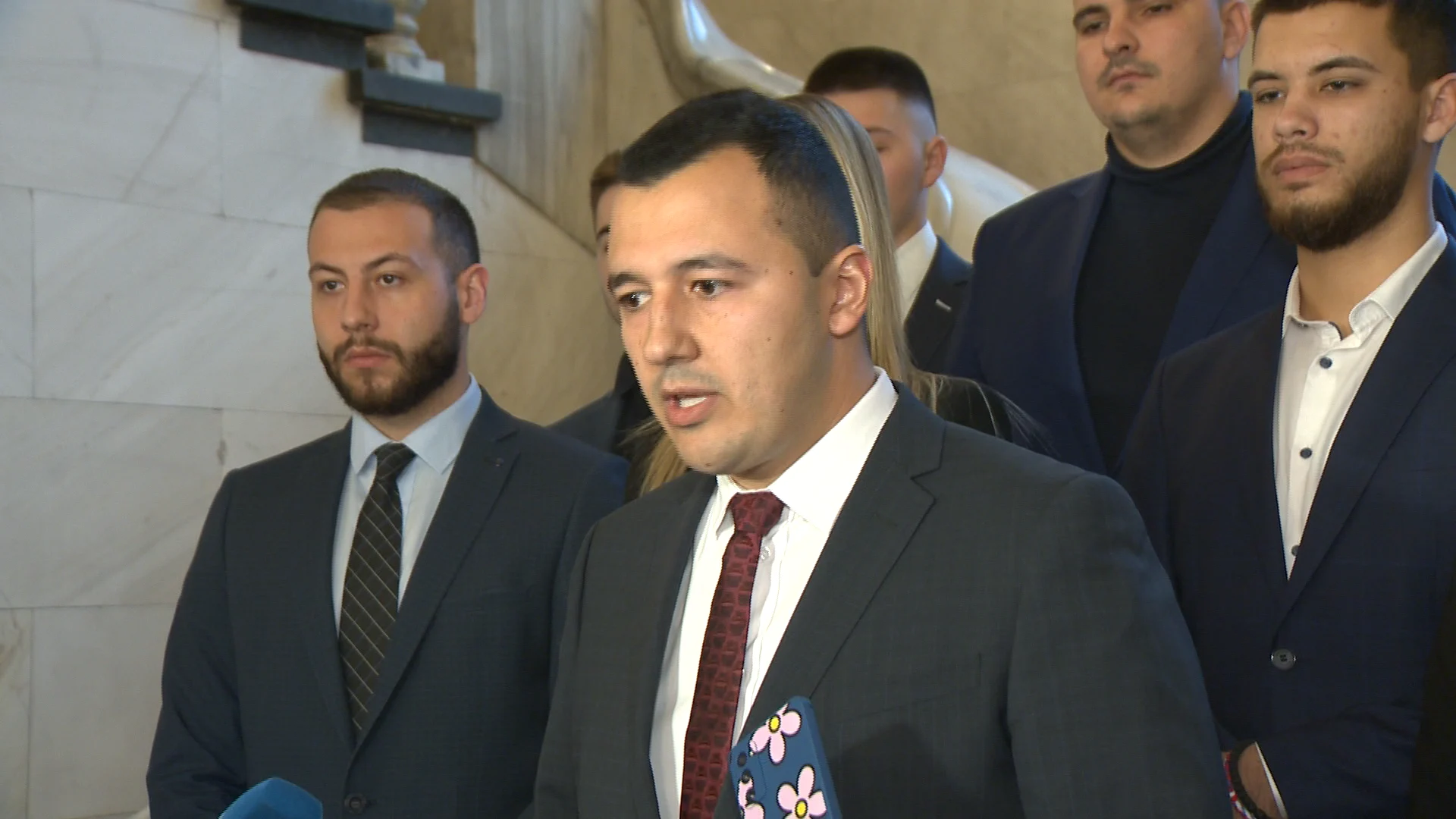 БСП предлага забрана за никотиновите паучове