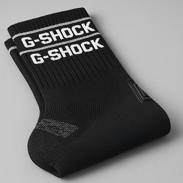 G-Shock навлиза в света на дрехите с чорапи G-Socks