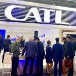 Китайската CATL пуска стандартизирани сменяеми батерии