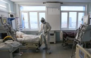 русия москва коронавирус болница пациент болен