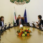 Правителството ще трябва да намери решение дали и как да накара Световната банка да плаща ДДС у нас.