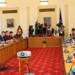 Парламент среща Продължаваме промяната и БСП Кирил Петков Корнелия Нинова