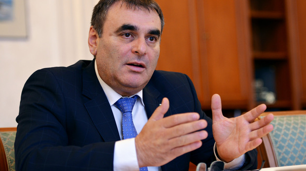 Данаил Папазов