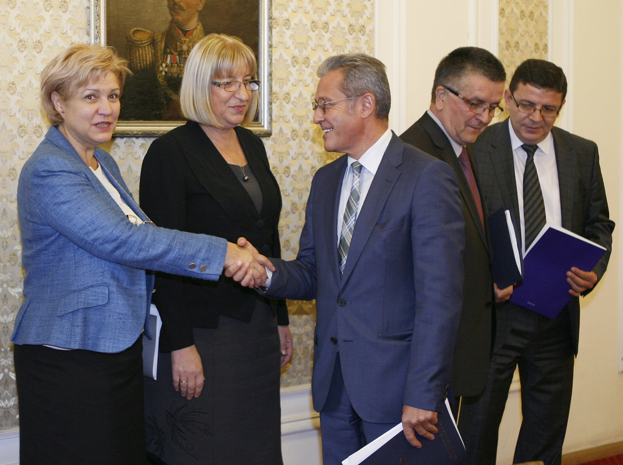 Парламент Консултации за правителство ГЕРБ ДПС