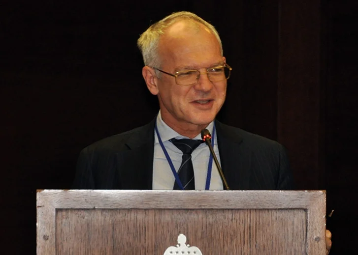 Васил Велев