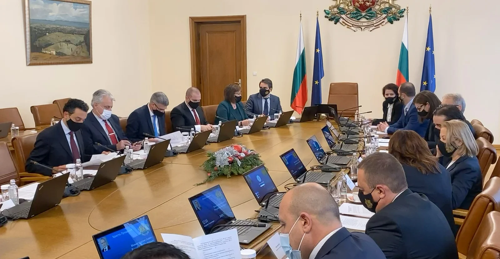 Министерски съвет първо заседание на кабинета Кирил Петков