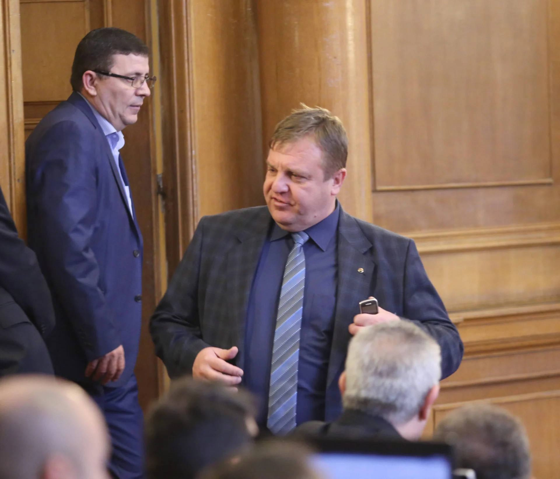 Парламент Рушен Риза