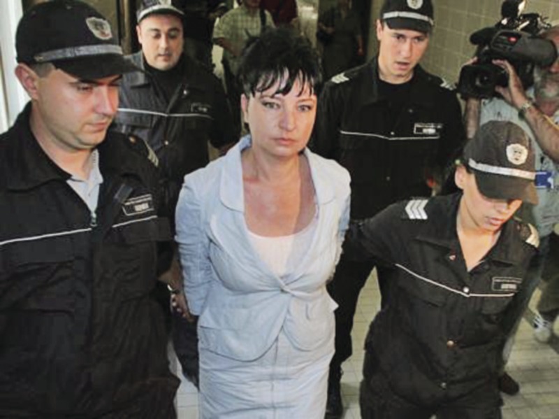 Делото срещу Анелия Цветкова започна с много шум