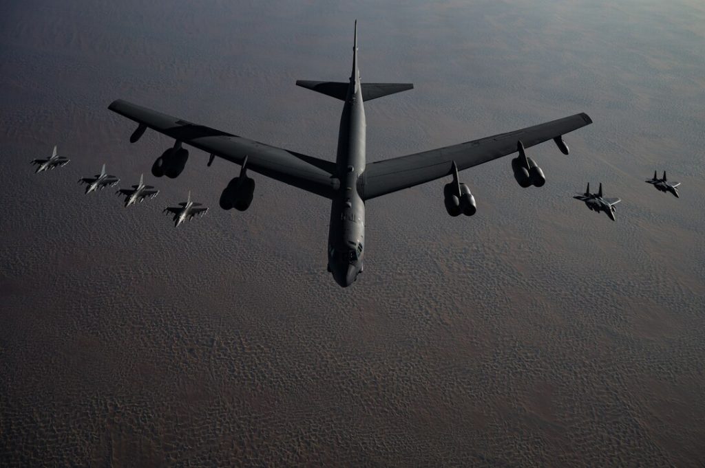 Б-52 Б 52 Б52 ядрени сили ядрен бомбардировач