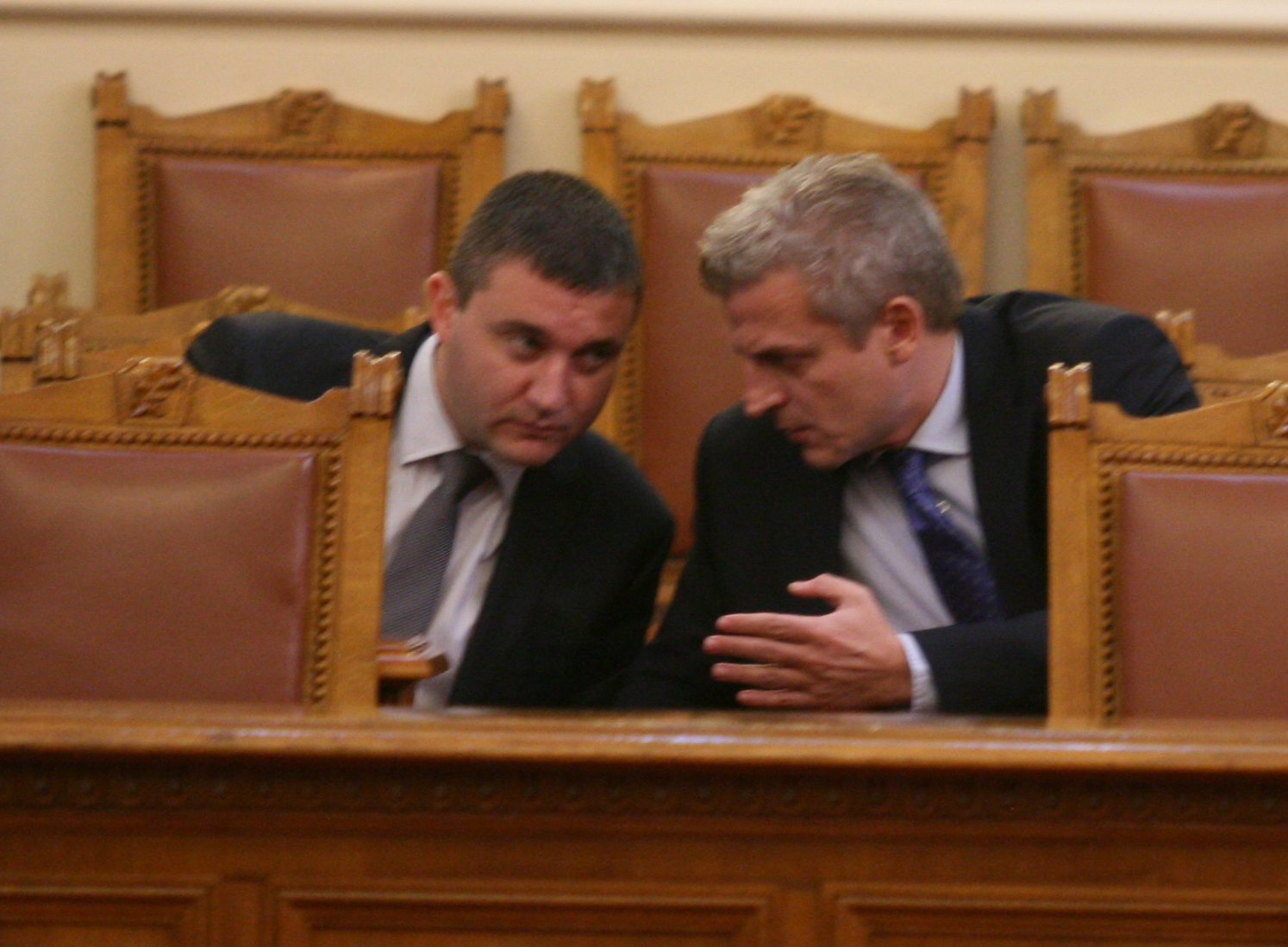 Парламент актуализиране на бюджета Владислав Горанов - мин. на финансите Петър Москов - министър на здравеопазването