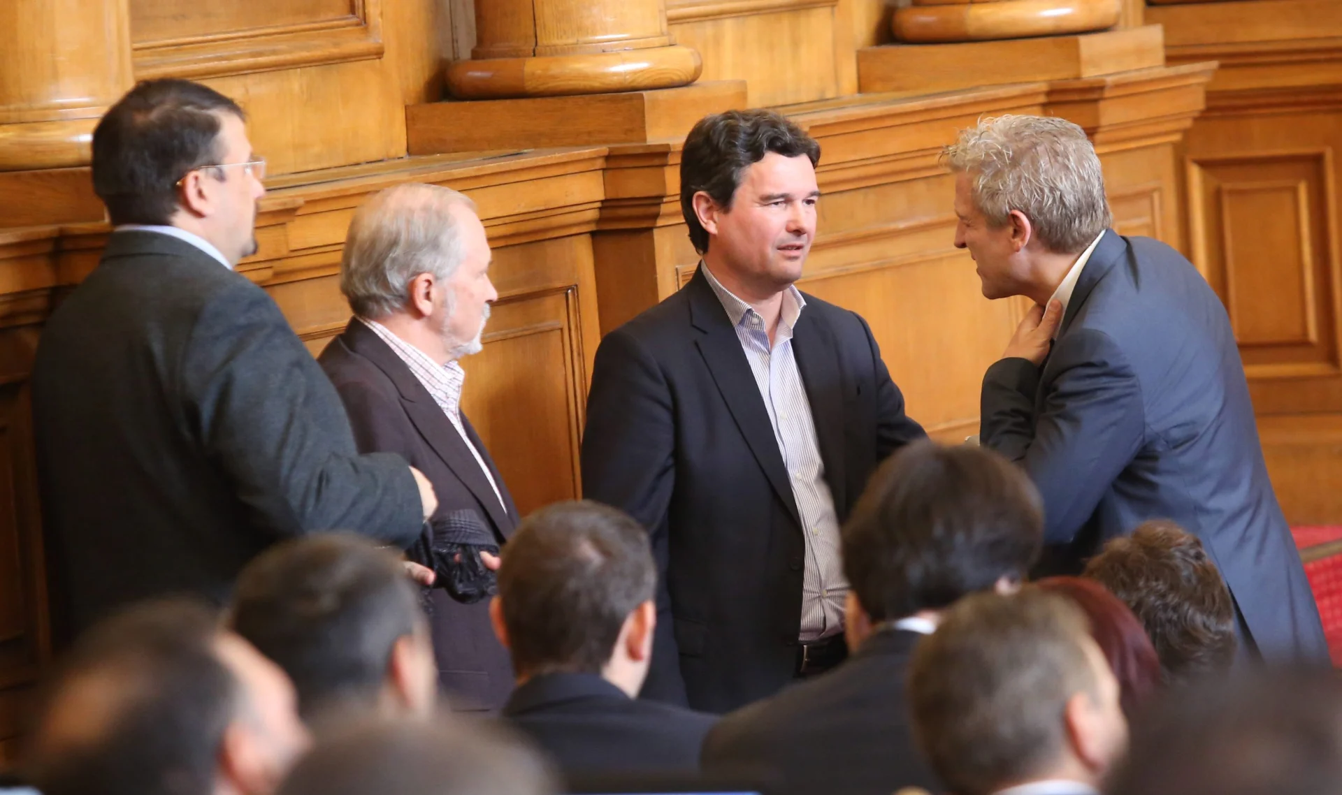 Парламент Найден Зеленогорски