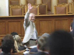 Ахмед Доган се радва на нестихващ интерес в Народното събрание