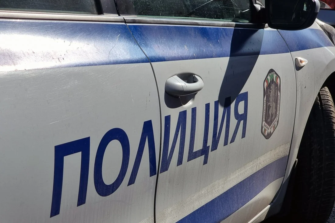 В Бургас задържаха каналджия след полицейско преследване