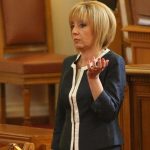 манолова