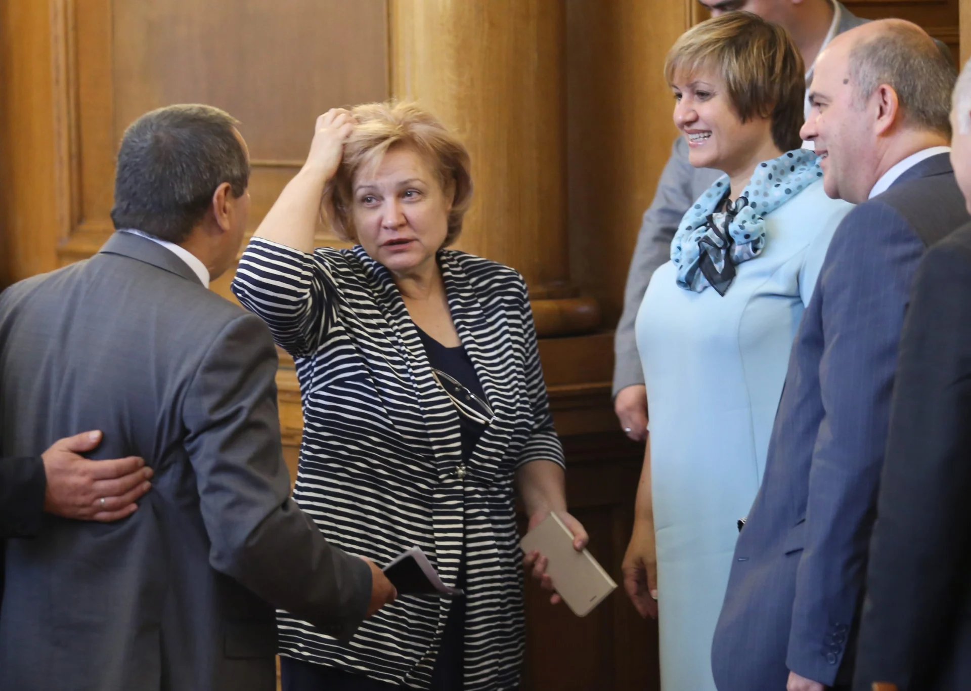 Парламент Хасан Адемов