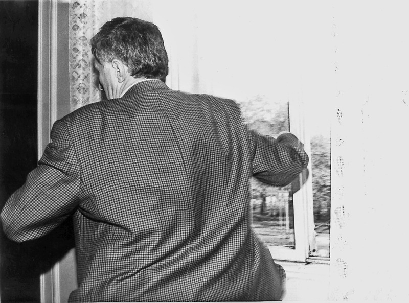 Венци Димитров изхвърли през 1996 г. бюджета на Виденовия кабинет през прозореца на НС.