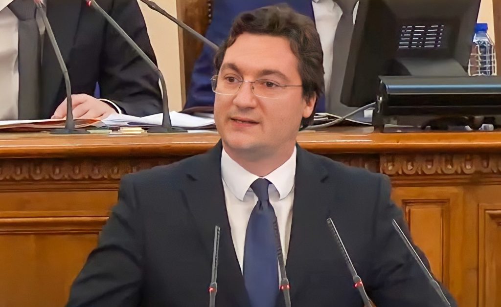 Приеха на първо четене задължителната медиация за определени дела 5 Крум Зарков