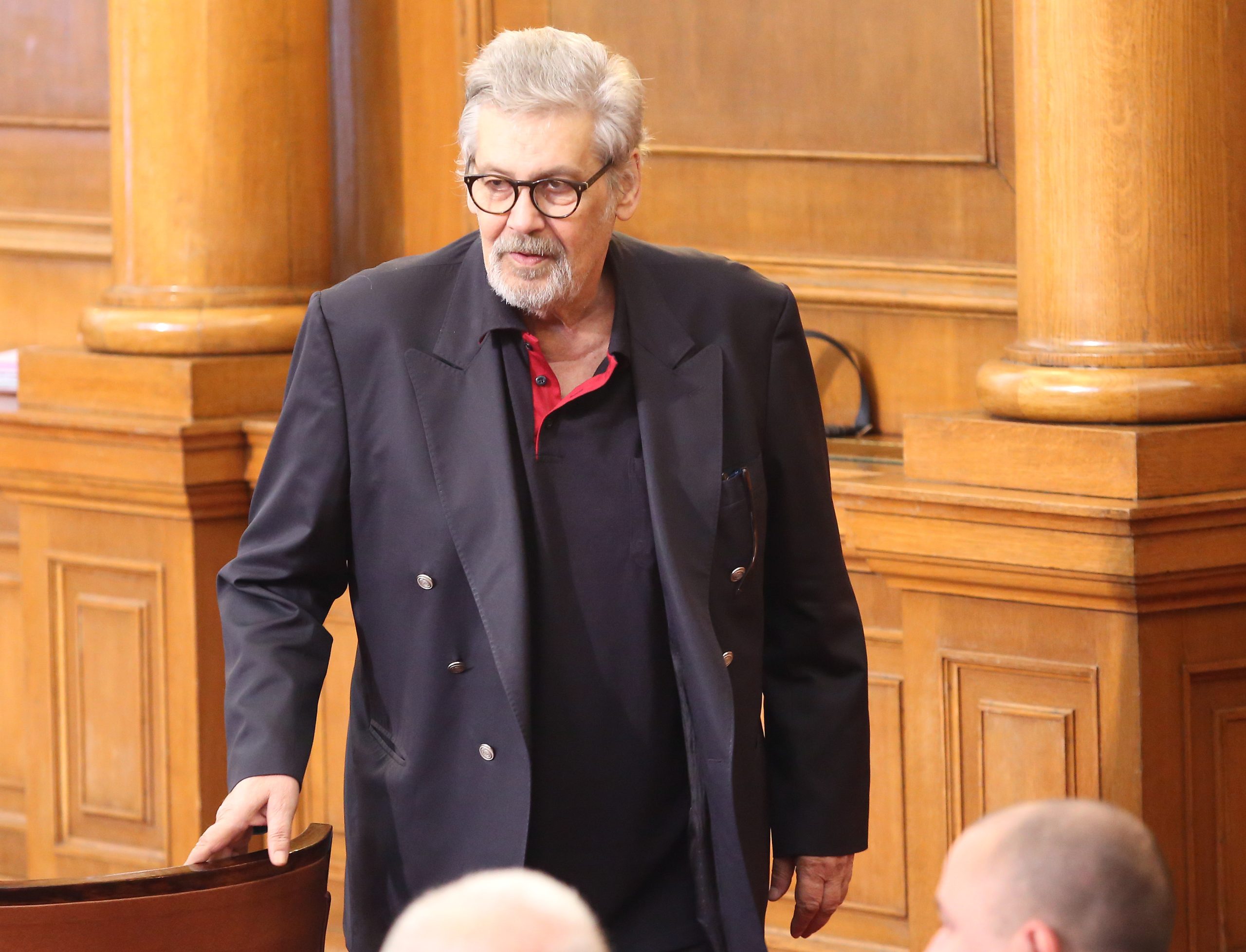 Парламент Стефан Данаилов