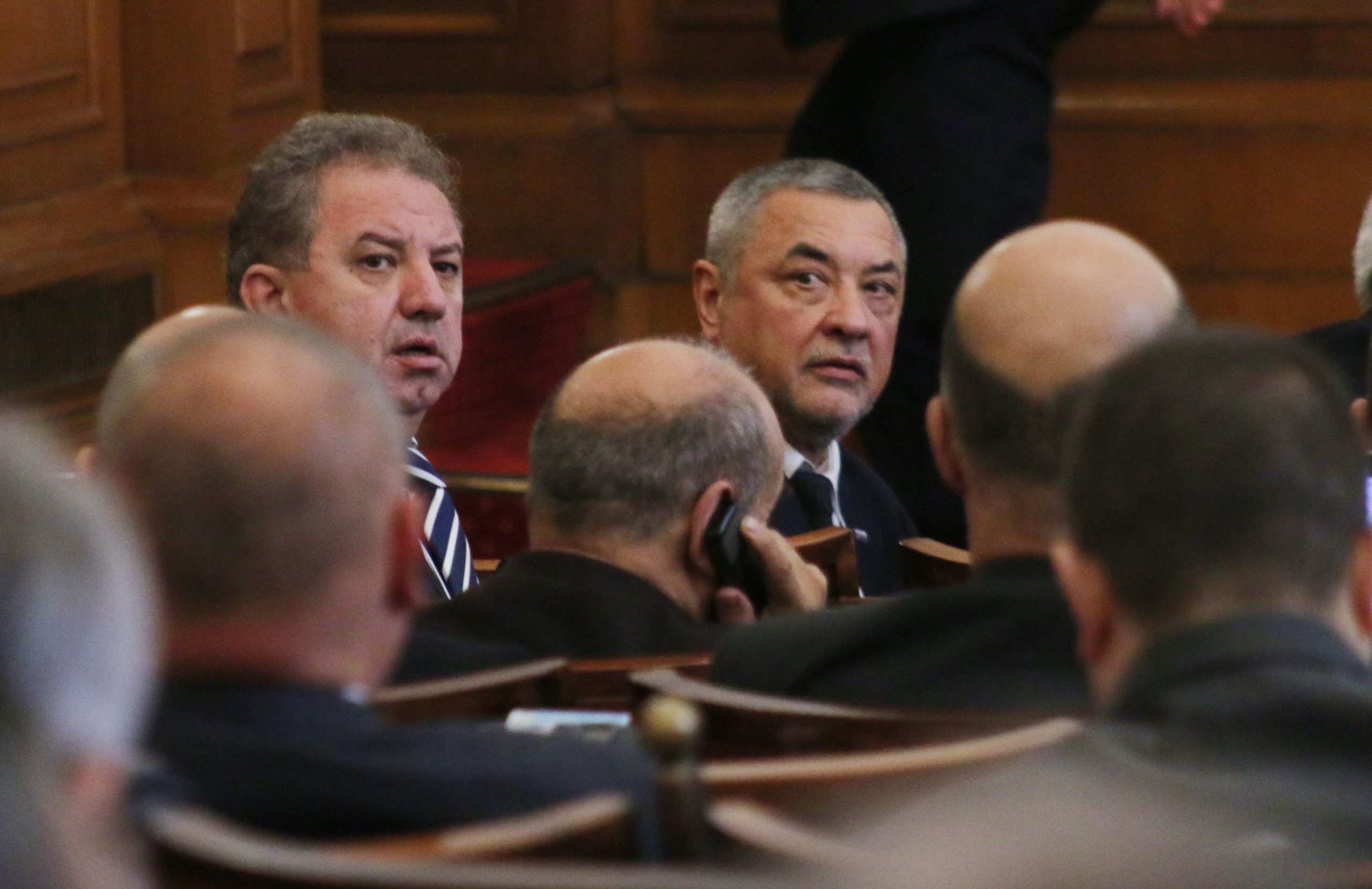 Парламент