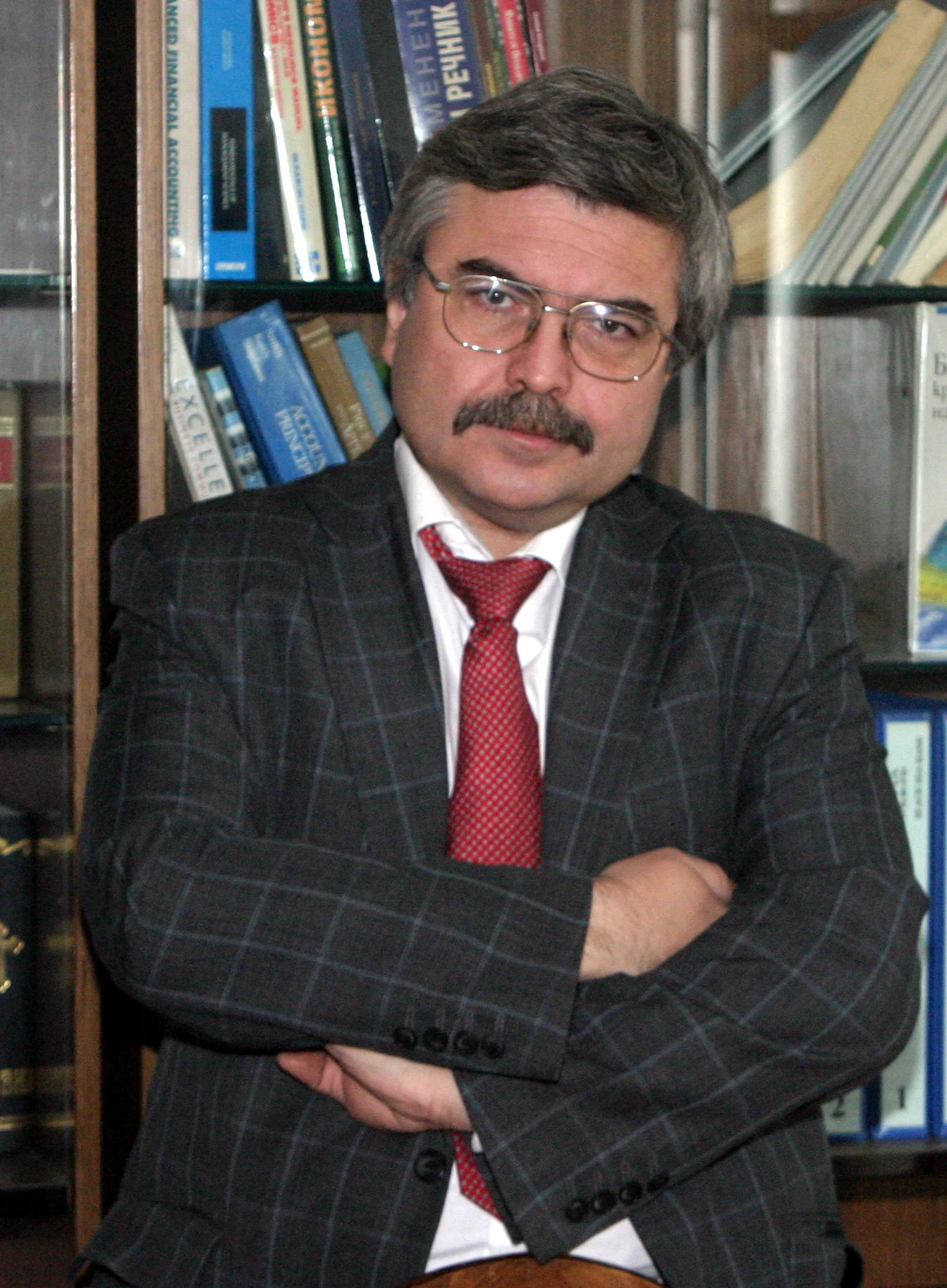 Емил Хърсев