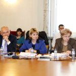 Парламент Комисия по бюджет и финанси КФН Менда Стоянова