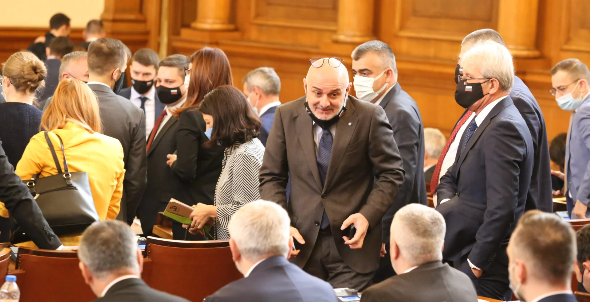 Парламент