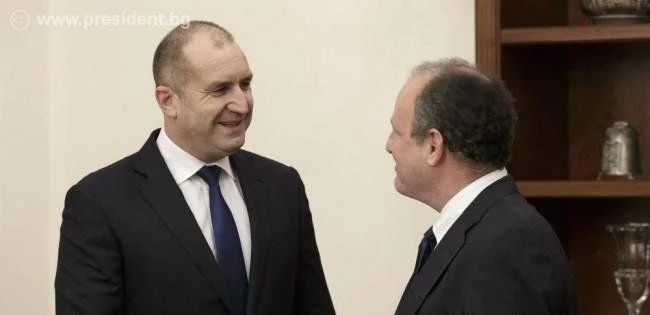 румен радев