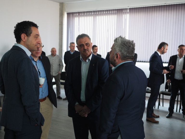 Кметът на община „Марица“ Димитър Иванов вицепремиера и министър на околната среда и водите Борислав Сандов и министъра на иновациите и растежа Даниел Лорер