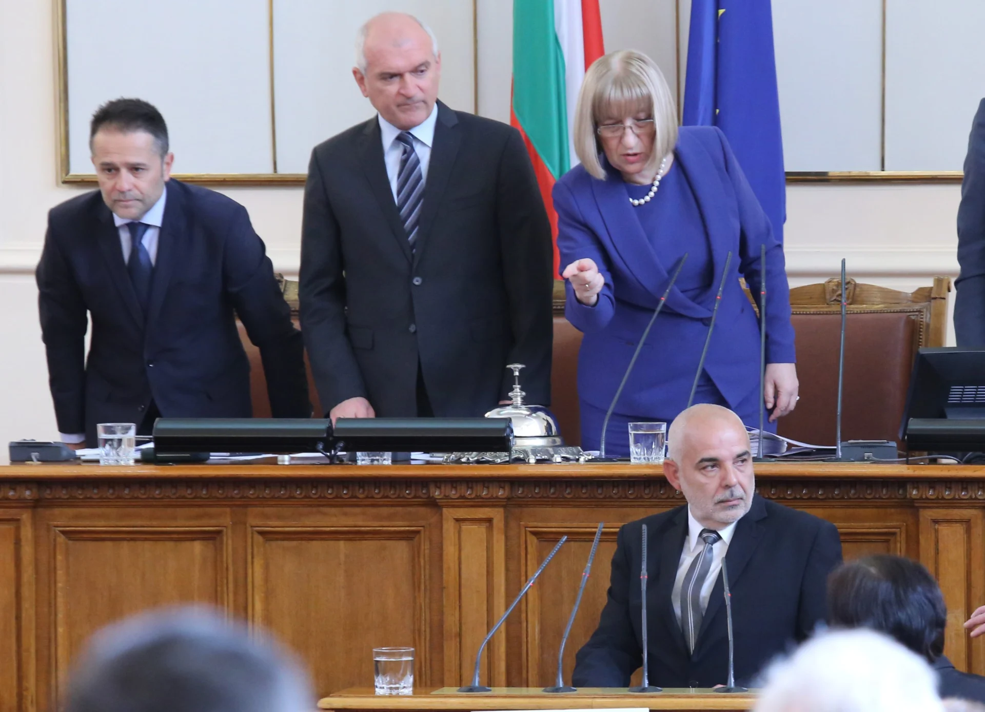 Парламент клетва на Иван Стойнов