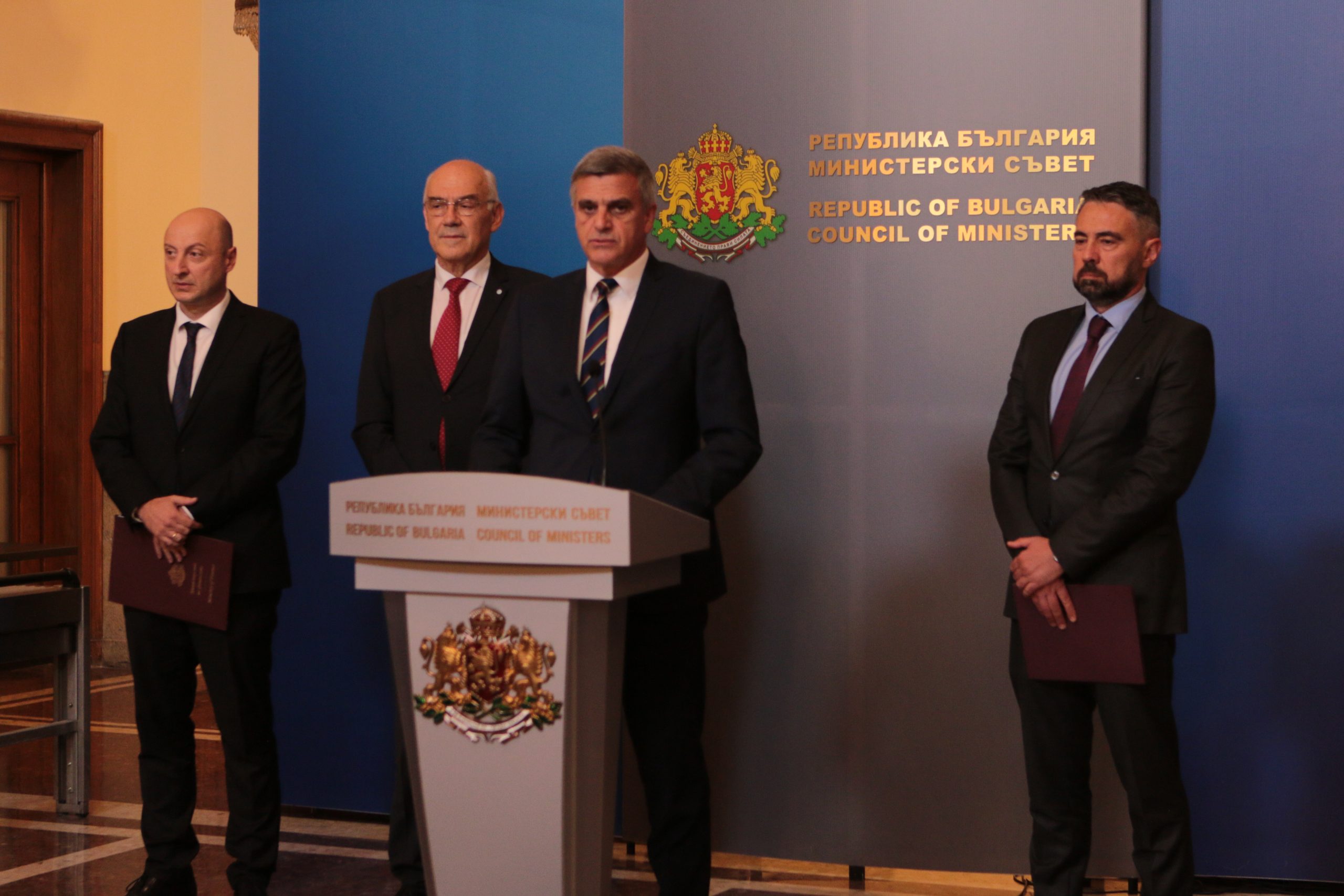 Министерски съвет пресконференция за цената на тока Стефан Янев
