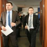 пресконференция наБТА Пресконференция на Първа инвестиционна банка ПИБна тема:Старт на конкурса „Най-добра българска фирма на годината”Лъчезар Богданов – управляващ партньор в „Индъстри уоч”Васил Христов – изпълнителен директор на Fibank;